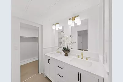 4925 Foxwood Lake Dr, Lakeland, FL 33810 - Photo 21