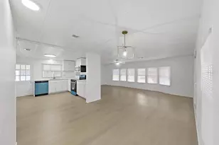 4925 Foxwood Lake Dr, Lakeland, FL 33810 - Photo 15