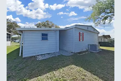 4925 Foxwood Lake Dr, Lakeland, FL 33810 - Photo 3