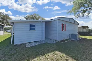 4925 Foxwood Lake Dr, Lakeland, FL 33810 - Photo 3