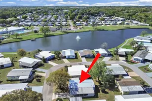 4925 Foxwood Lake Dr, Lakeland, FL 33810 - Photo 5