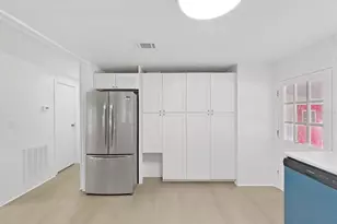 4925 Foxwood Lake Dr, Lakeland, FL 33810 - Photo 13