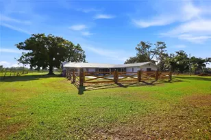 3903 Edison Ave, Bowling Green, FL 33834 - Photo 45