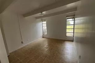 1707 Club Cir, Lakeshore, FL 33854 - Photo 7