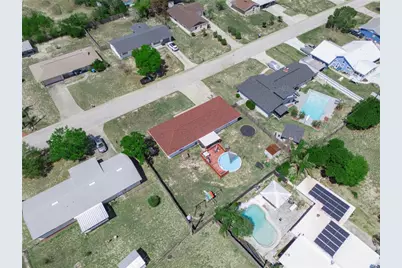 828 Brentwood Drive, Lake Wales, FL 33898 - Photo 25