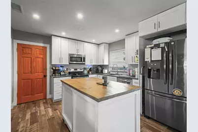 828 Brentwood Drive, Lake Wales, FL 33898 - Photo 7