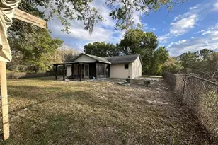 3137 Carlton Ave, Lake Placid, FL 33852 - Photo 3