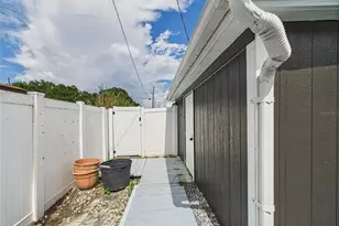 221 1st St, Davenport, FL 33837 - Photo 37