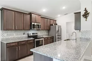 4000 Juliana Lake Dr, Auburndale, FL 33823 - Photo 5