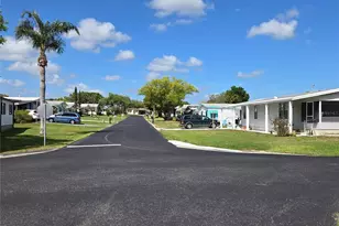 6309 Grove Pointe Dr S E, Winter Haven, FL 33884 - Photo 7