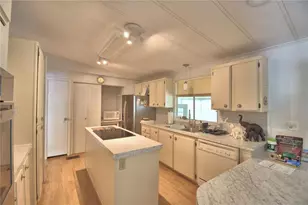 4155 Sprucewood St, Winter Haven, FL 33880 - Photo 9