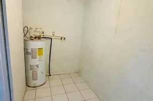 915 W 13th St, Lakeland, FL 33805 - Photo 25