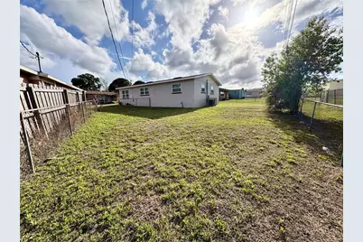 915 W 13th Street, Lakeland, FL 33805 - Photo 5