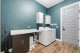 6422 Forestwood Dr W, Lakeland, FL 33811 - Photo 39