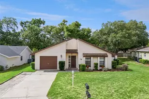 15 Juniper Dr, Davenport, FL 33837 - Photo 1