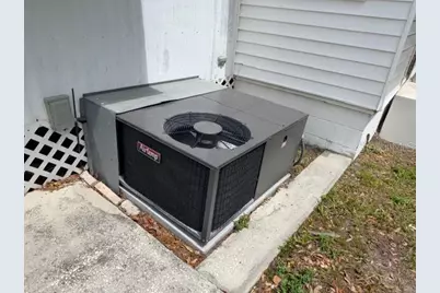 2006 Blue Lake Drive, Lakeland, FL 33801 - Photo 9