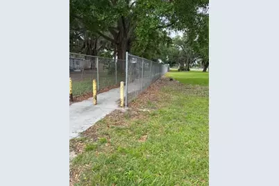 3799 Avenue T NW, Winter Haven, FL 33881 - Photo 9