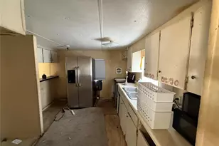 6234 Pinewood Village Cir E, Lakeland, FL 33811 - Photo 5