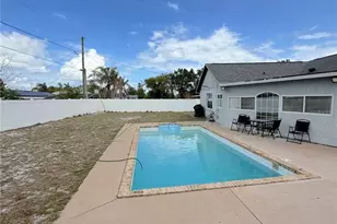 1160 Manitoba St, Deltona, FL 32725 - Photo 11