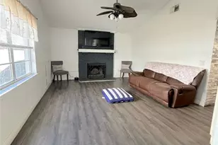 1160 Manitoba St, Deltona, FL 32725 - Photo 9