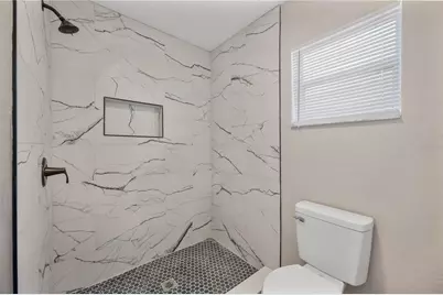 5356 Spivey Glen Court, Lakeland, FL 33810 - Photo 17