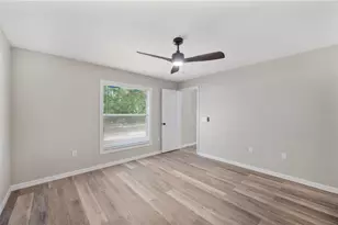 5356 Spivey Glen Ct, Lakeland, FL 33810 - Photo 13