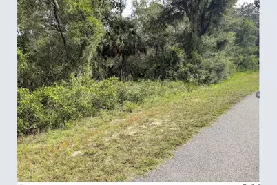 914 & 916 Poinciana Drive, Indian Lake Estates, FL 33855 - Photo 1