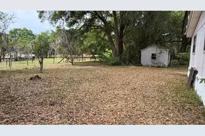 7526 NE 221st Street, Melrose, FL 32666 - Photo 9