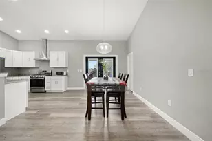 189 N Oleander Dr, Avon Park, FL 33825 - Photo 11