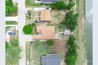 129 W Northside Drive, Lake Wales, FL 33853 - Photo 3