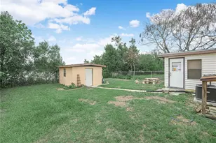 129 W Northside Dr, Lake Wales, FL 33853 - Photo 29