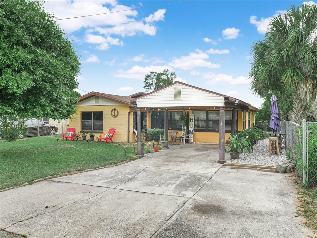 129 W Northside Dr - 129 W Northside Dr, Lake Wales, FL 33853 Luxury Property | Jose Angel Pina