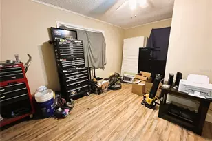 121 Maris Ct, Lakeland, FL 33809 - Photo 15