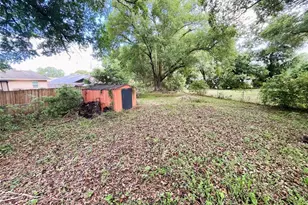 121 Maris Ct, Lakeland, FL 33809 - Photo 25