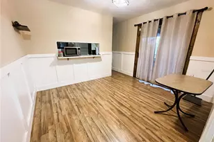 121 Maris Ct, Lakeland, FL 33809 - Photo 11