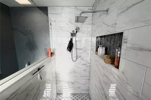 4706 Dunquin Pl, Tampa, FL 33610 - Photo 33