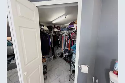 4706 Dunquin Place, Tampa, FL 33610 - Photo 35