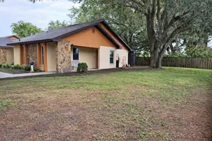 5003 Cimarron Dr, Lakeland, FL 33813 - Photo 17