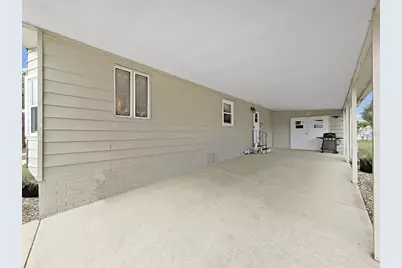 4966 Deerwood Dr, Lakeland, FL 33810 - Photo 9