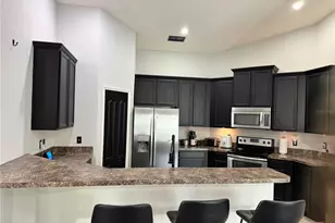 2235 Lakeridge Dr, Winter Haven, FL 33881 - Photo 7