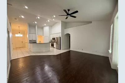 725 Country Walk Cove, Eagle Lake, FL 33839 - Photo 13