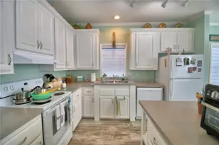 4925 Cypress Gardens Rd, Winter Haven, FL 33884 - Photo 31