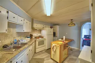 4173 Rolling Oaks Dr, Winter Haven, FL 33880 - Photo 11