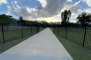 692 Howard Rd, Auburndale, FL 33823 - Photo 57