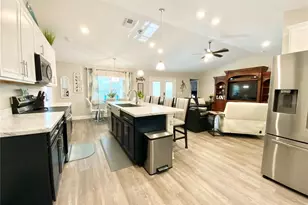 692 Howard Rd, Auburndale, FL 33823 - Photo 13