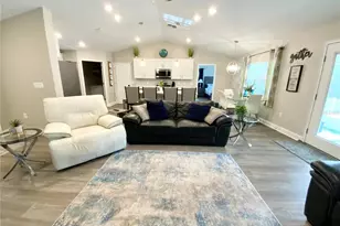 692 Howard Rd, Auburndale, FL 33823 - Photo 5