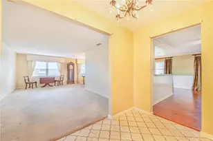 281 Paradise Island Dr, Haines City, FL 33844 - Photo 7