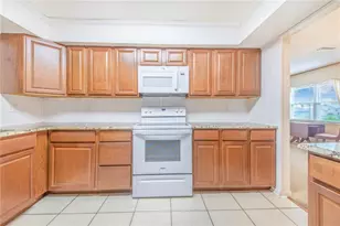 281 Paradise Island Dr, Haines City, FL 33844 - Photo 13