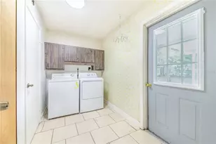 281 Paradise Island Dr, Haines City, FL 33844 - Photo 17