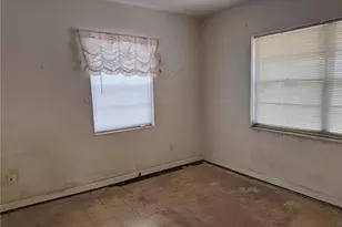 128 Center St, Winter Haven, FL 33880 - Photo 9